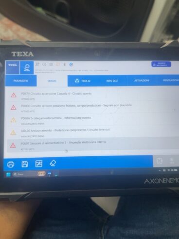 Diagnosi TEXA della Fiat 500L: schermata degli errori rilevati in officina